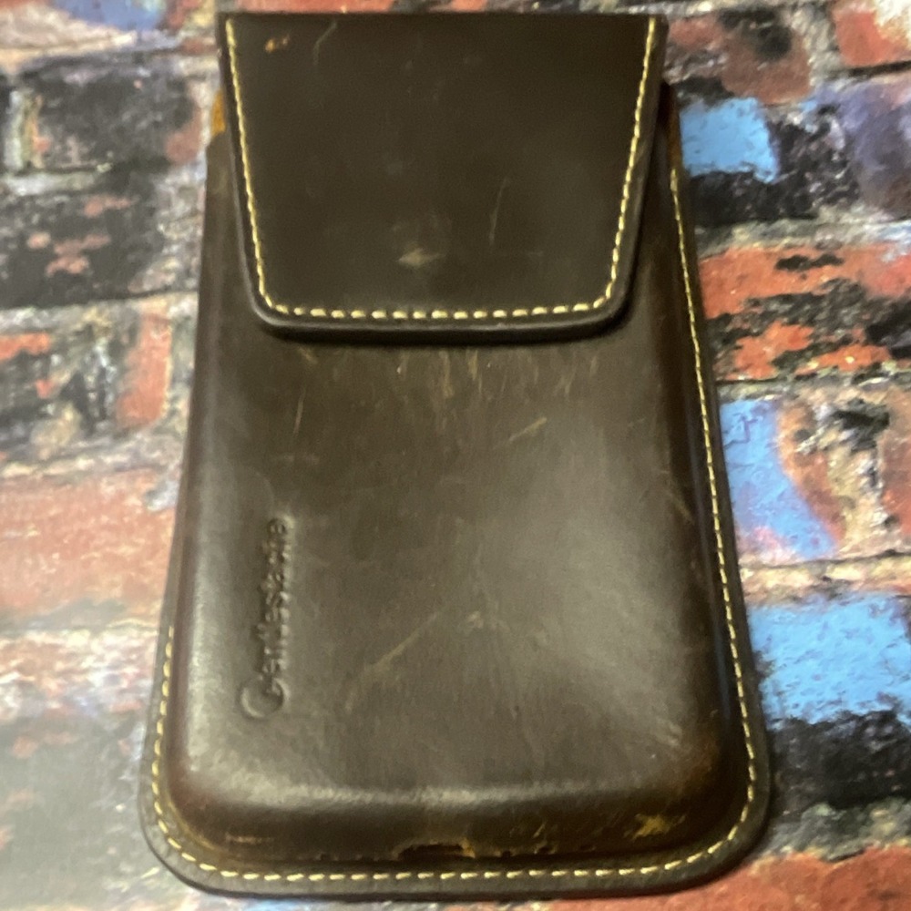 Gentlestache Brown Leather Belt Case Holster Pouch with Belt Clip iPhone pouch